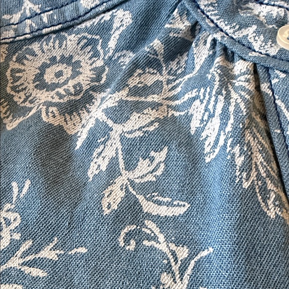 Anthropologie The Aly Puff-Sleeve Blouse by Pilcro Blue White SIZE XS NEW - Picture 6 of 7